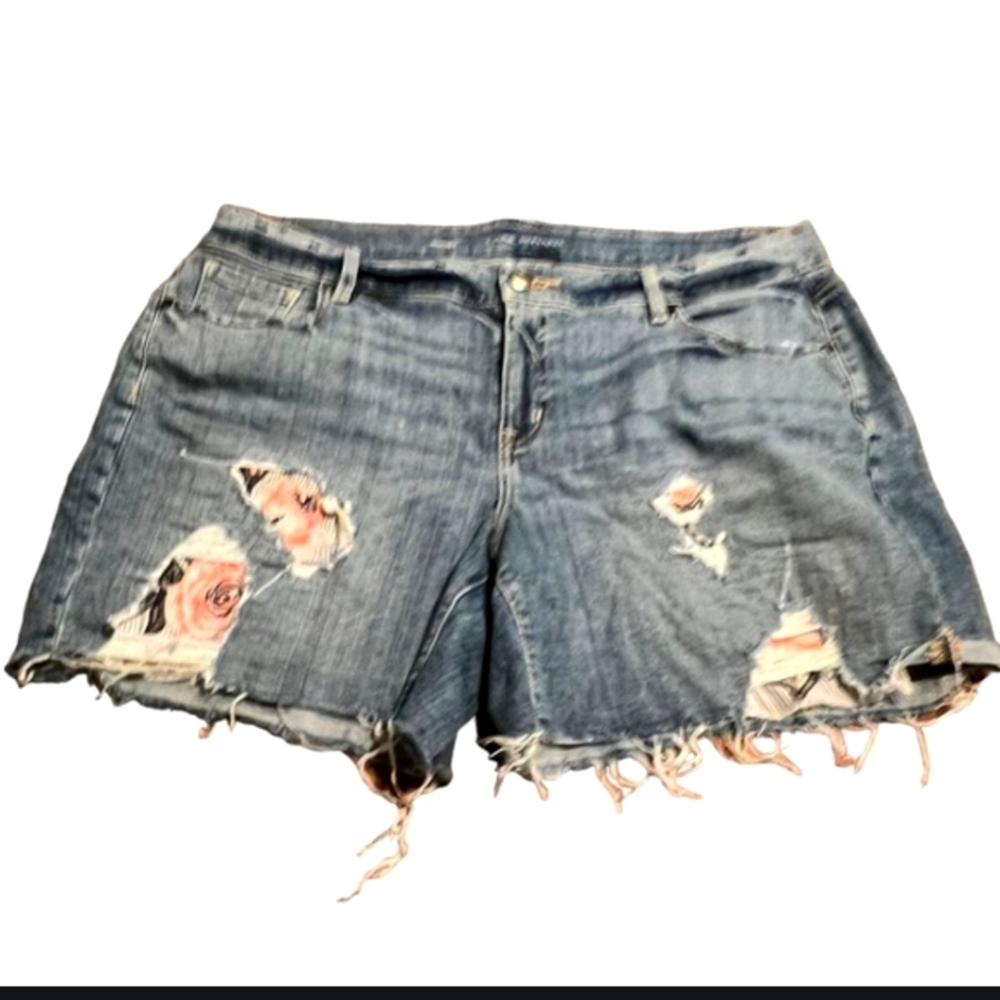 Lane Bryant Shorts 18 Distressed Floral Denim Jean Plus Cropped Summer Blue